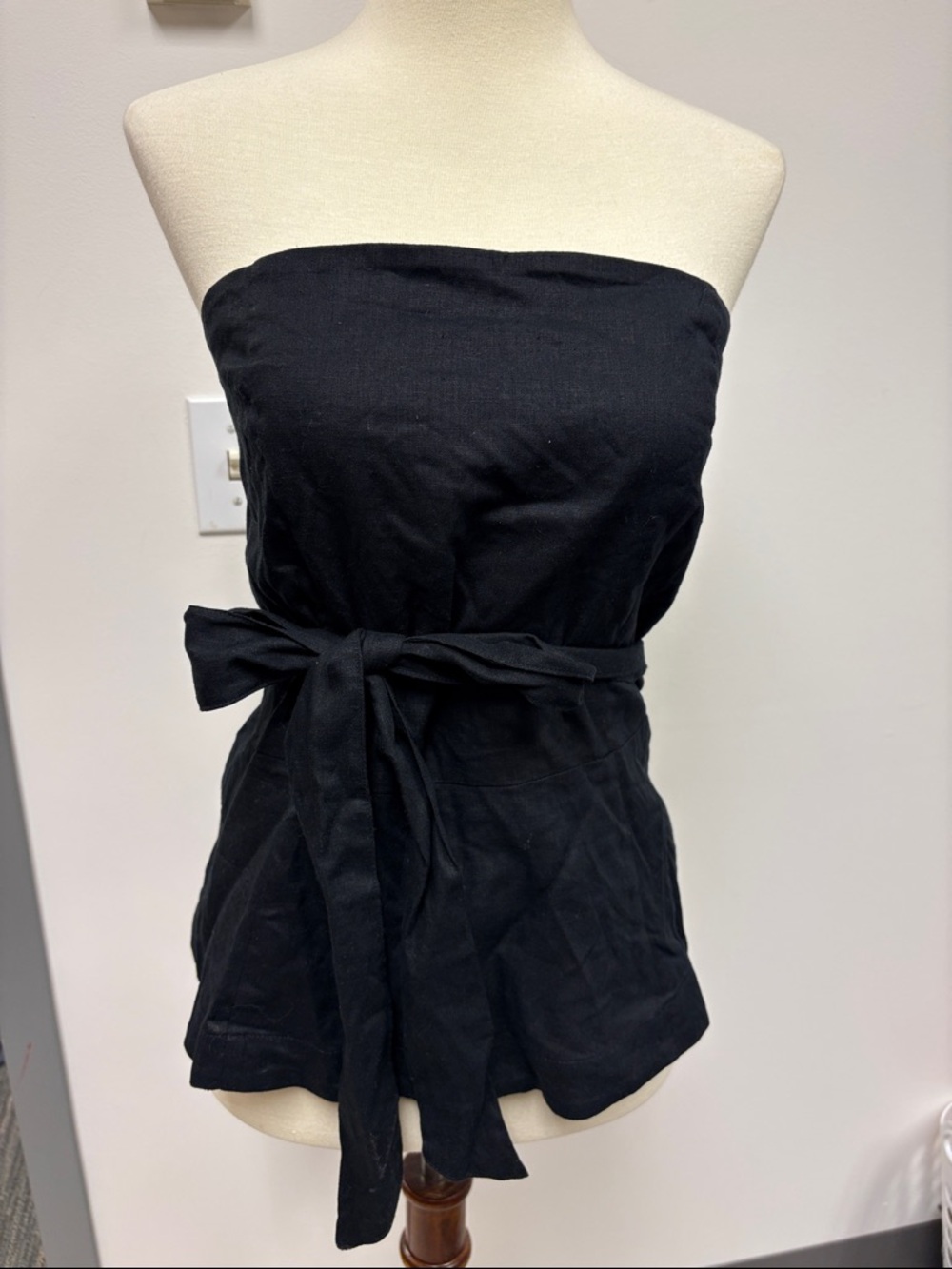 Ann Taylor Black Strapless Tie-Waist Top